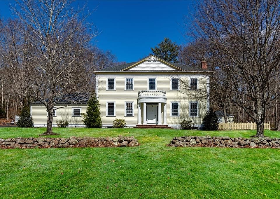 1st image of 73 Nottingham Dr