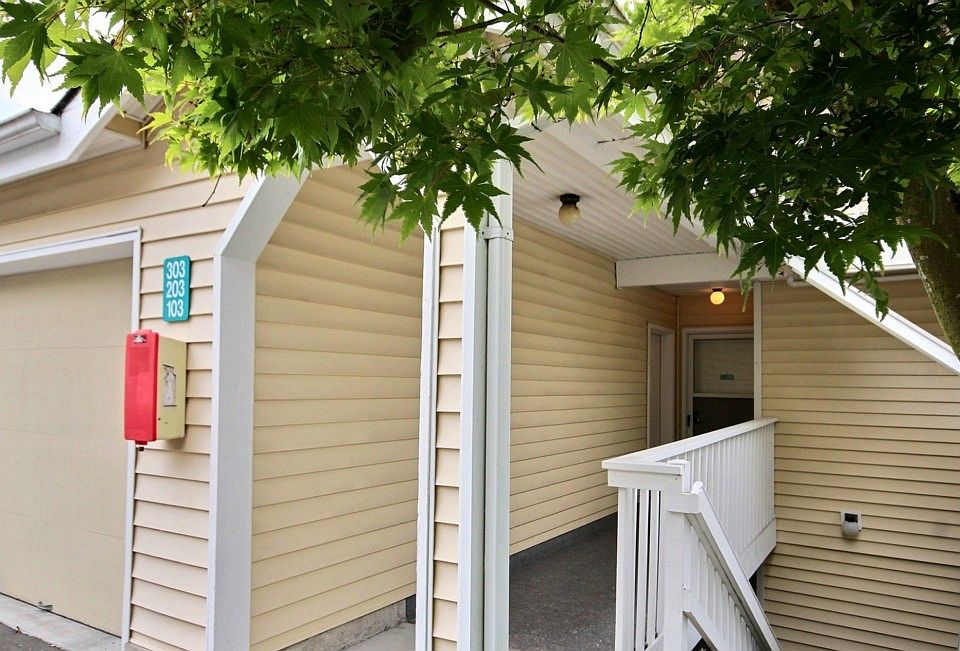 1st image of 2670 118th Ave SE APT 203