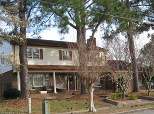 4728 Haygood Point Rd, Virginia Beach, VA 23455