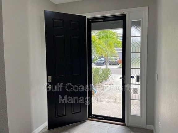 4th image of 2658 Midnight Pearl Dr
