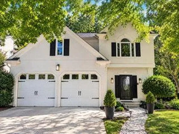 4246 Pentworth Ln NW, Kennesaw, GA 30144