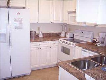 2nd image of 1600 Via Deluna Dr #403W