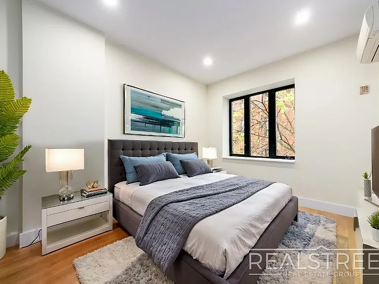 1406 Lincoln Pl #2R — Photo 6