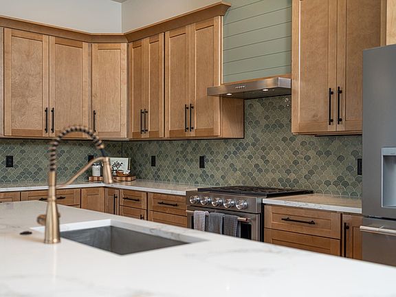 5th image of 1003 Summer Haven Ct
