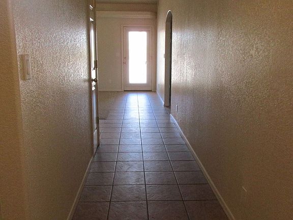 5th image of 3331 Kearsage Dr Unit 102
