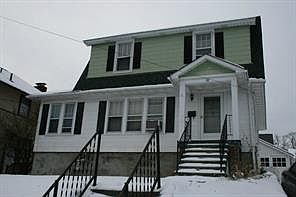1st image of 18 1/2-20 Earle Street