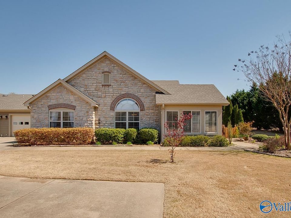 1st image of 30 Laurel Ln #Na