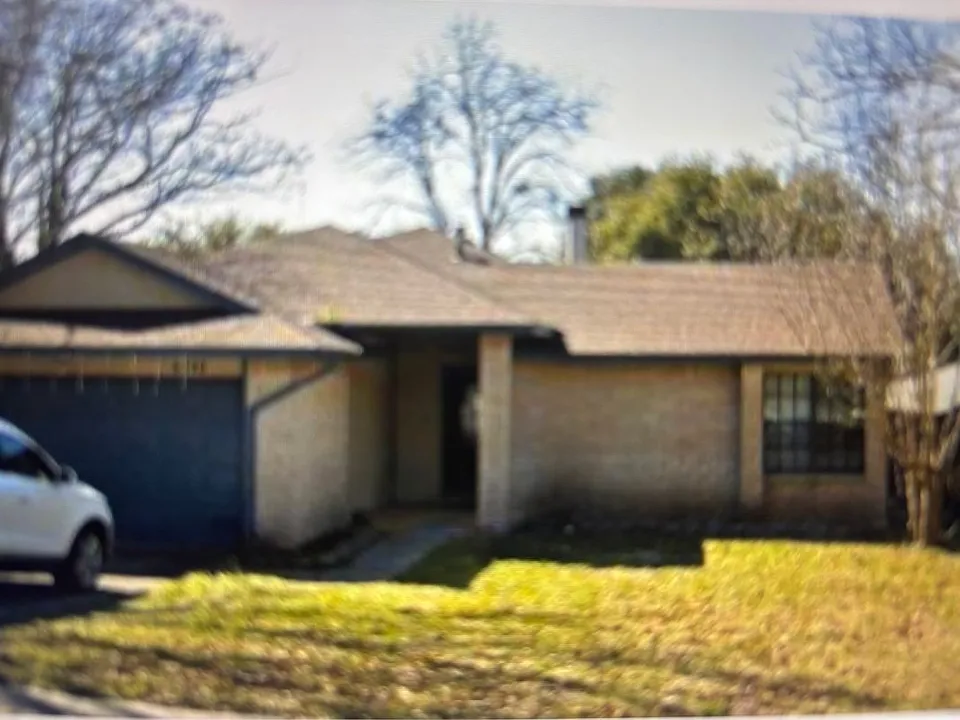 6046 Broadmeadow