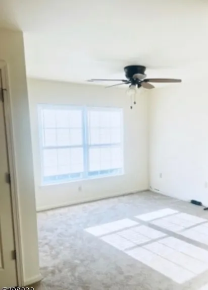 64 Isabella Ave — Photo 2
