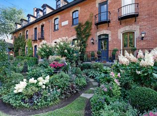 161 Mackay St, Ottawa, ON K1M 2B5