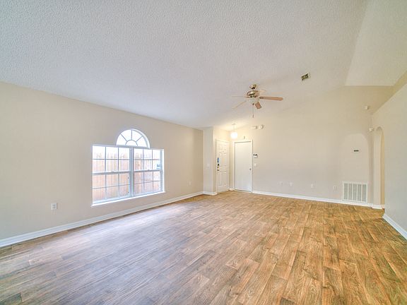 5th image of 2179 Wiley Oaks Ln