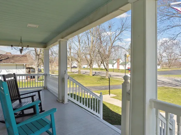 8718 State Rd, Millington, MI 48746