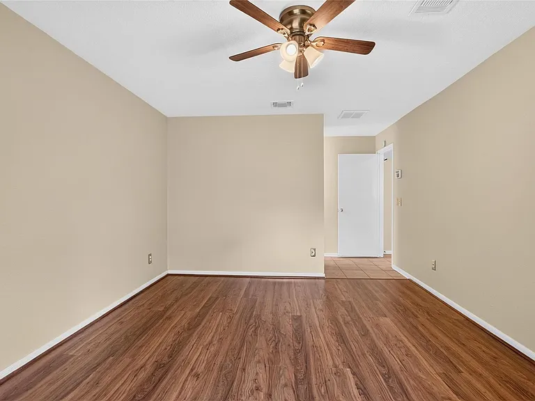 9211 Palm Shores Dr — Photo 18