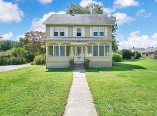 54 Elm St, Enfield, CT 06082