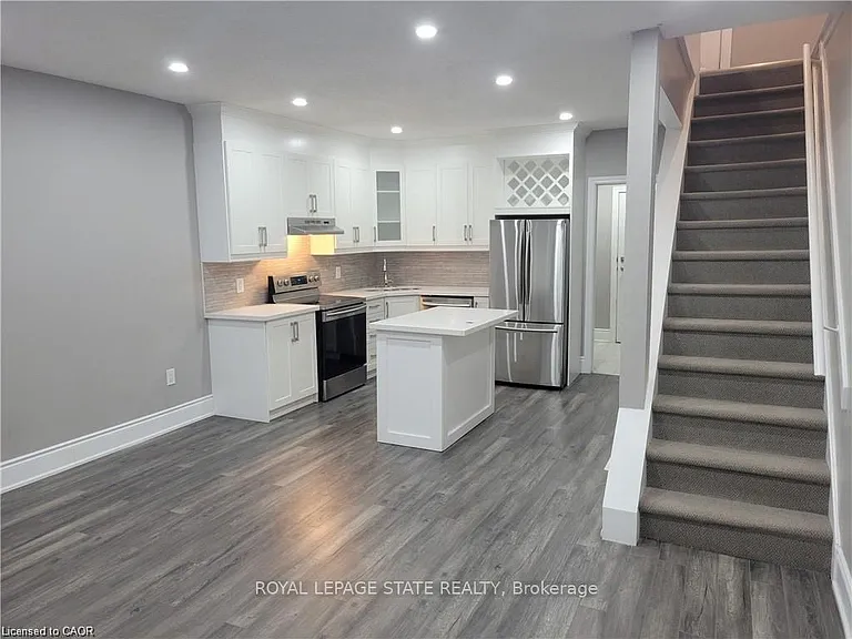 27 Belmont Ave — Photo 2