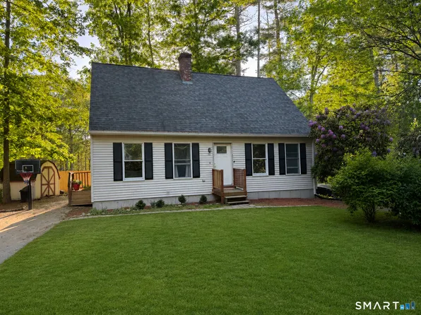 70 Red Cedar Road, Woodstock, CT 06282