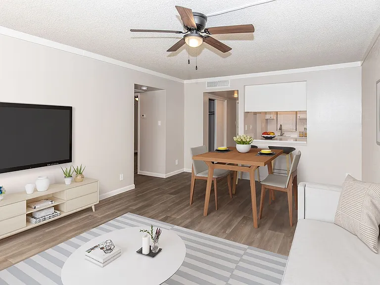 Palm Desert Apartments — Photo 43