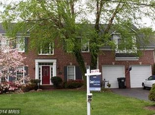 2704 Floris Ln, Herndon, VA 20171
