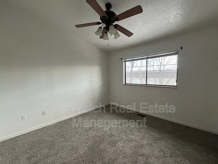 8000 Queen Victoria Dr #2 — Photo 4