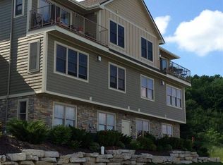 10753 Pine Bluff Dr UNIT A, Traverse City, MI 49684