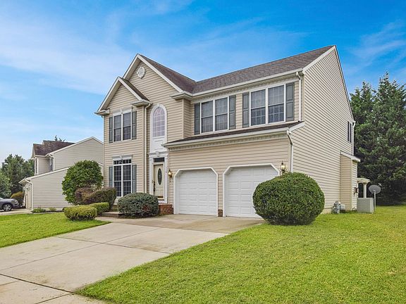 2nd image of 734 Hickory Limb Cir
