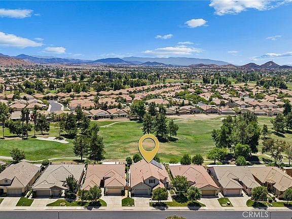 3rd image of 28557 Raintree Dr