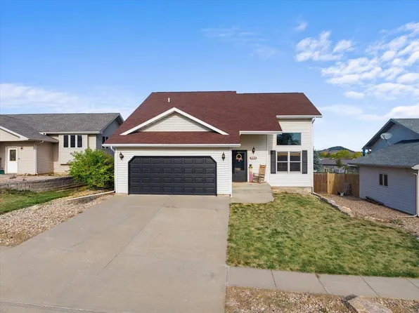 665 Yukon Way, Whitewood, SD 57793