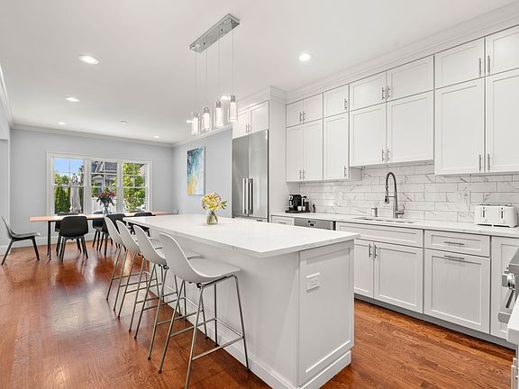 3rd image of 78 Waban Park #78