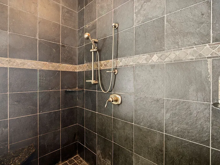 937 Travelers Ct — Photo 62