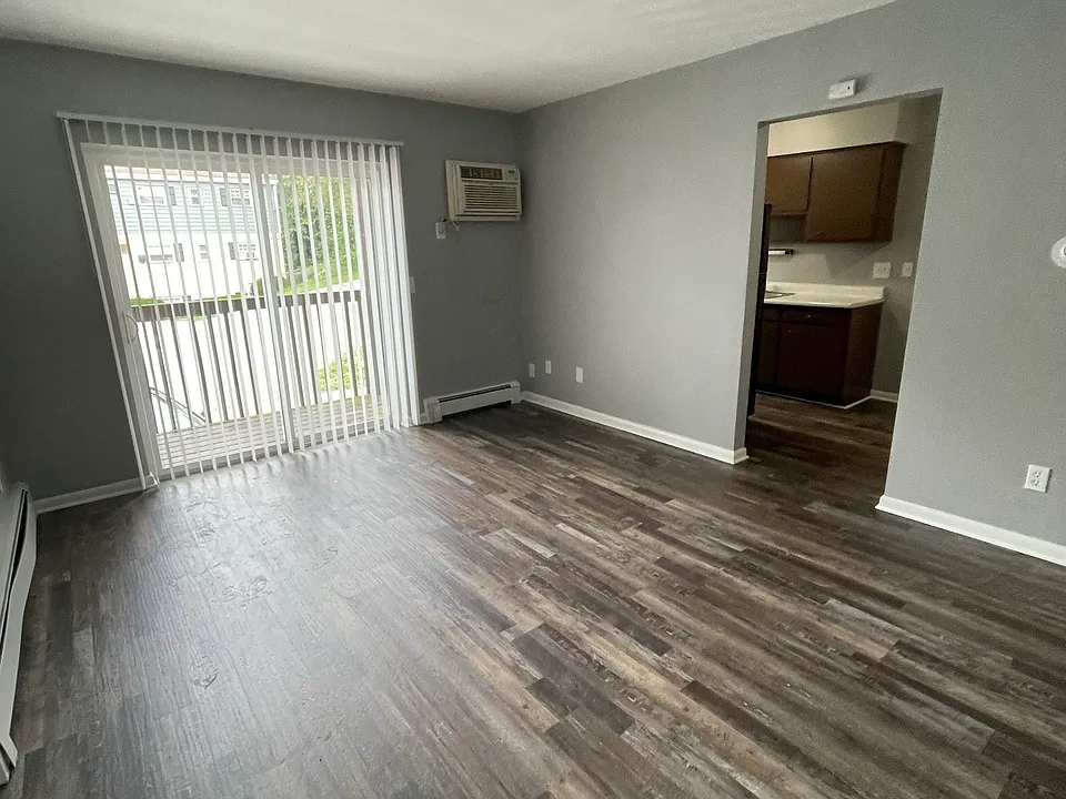 813 Rosemont Ave