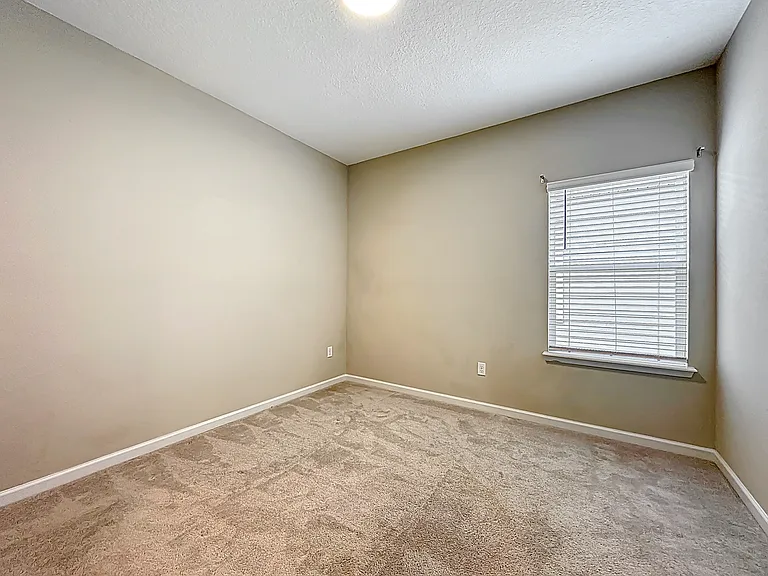9504 Lovage Ln — Photo 25