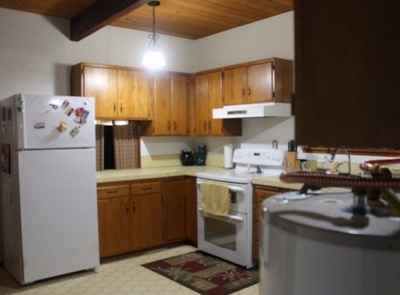 5th image of 13918 Willow Tree Ln NW