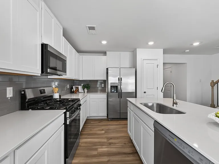 Cedar Village Townhomes — Photo 12