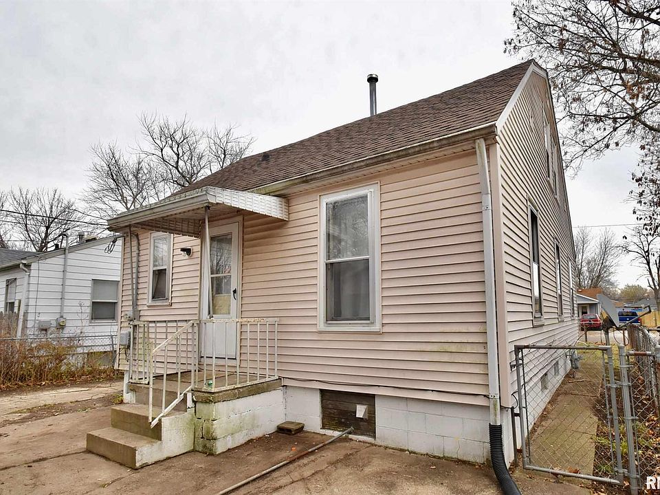 1st image of 1629 S Oakwood Ave