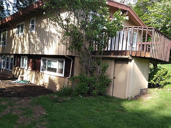 4th image of 1314 Bellevue Way SE