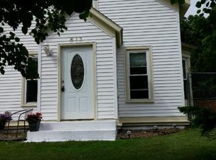 813 W Broadway St, Monticello, MN 55362