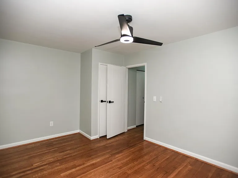3534 Zumstein Ave #9 — Photo 9