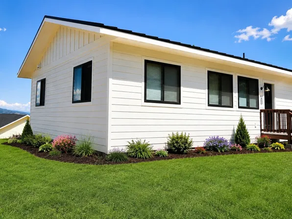 1002 Hillside Ct, Polson, MT 59860