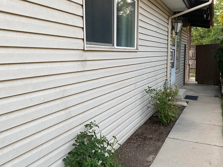 3365 S Pioneer St — Photo 19