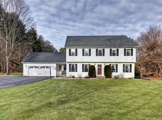 337 Marion Ave, Plantsville, CT 06479
