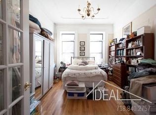 37 Woodhull St, Brooklyn, NY 11231