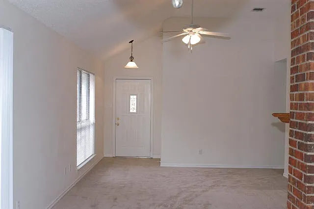 1309 Spring St — Photo 5