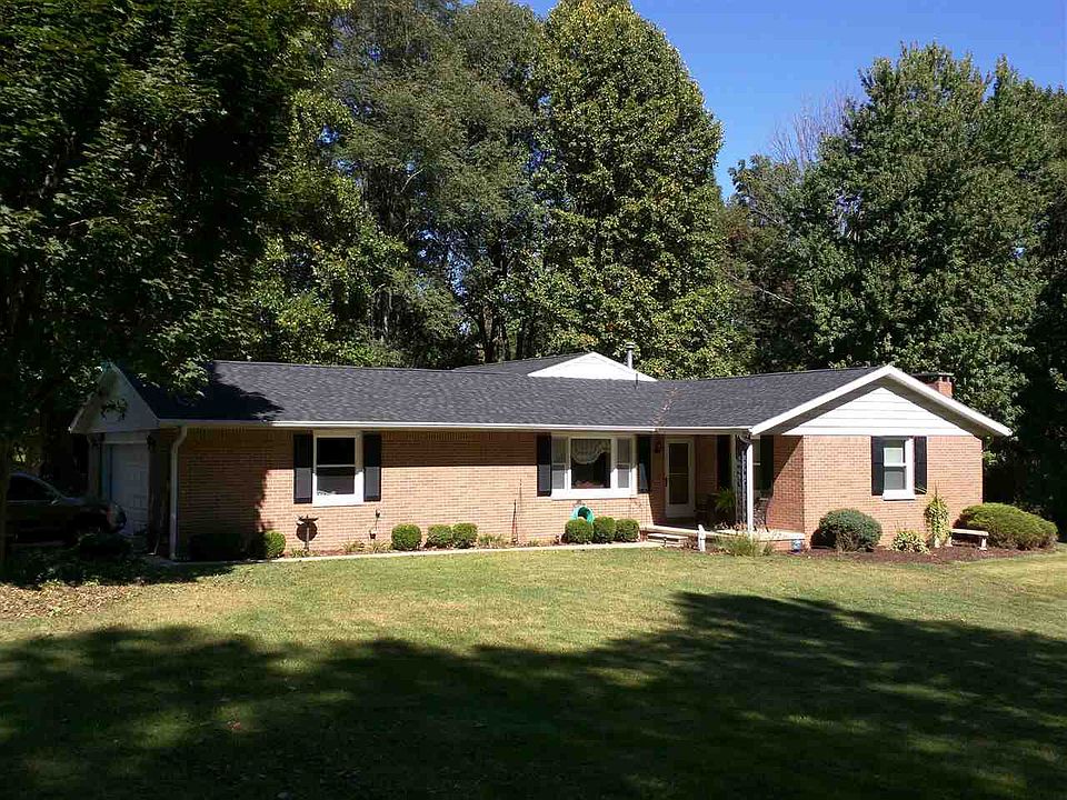 1st image of 3712 Roberts Dr