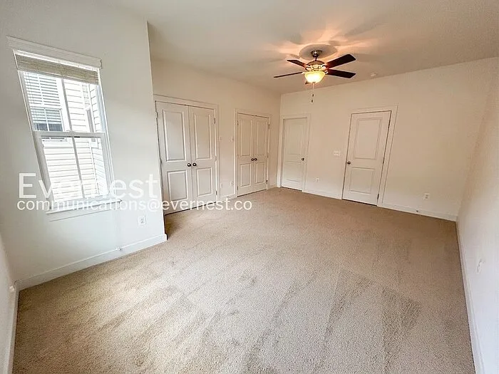 212 Shamrock Dr — Photo 10