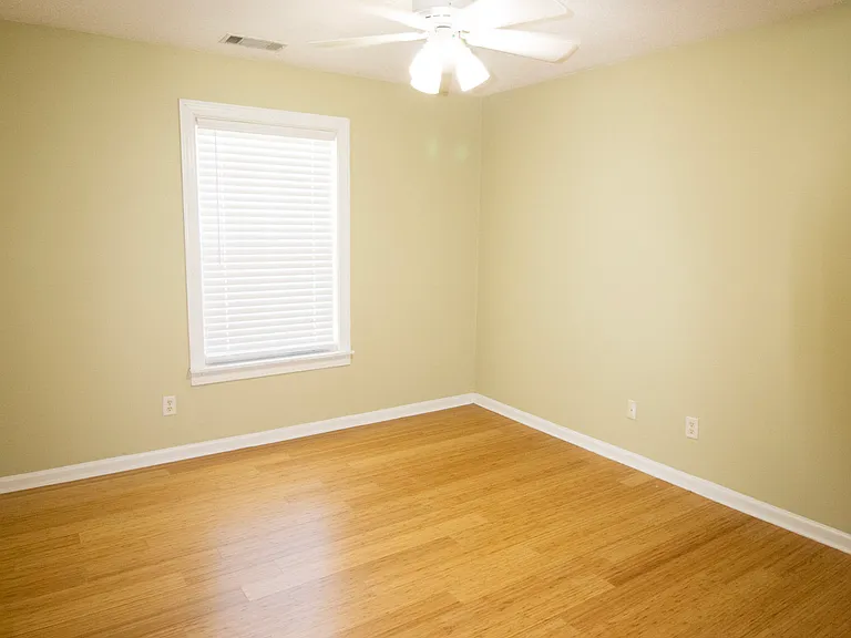 1103 Wigwam Ct — Photo 20