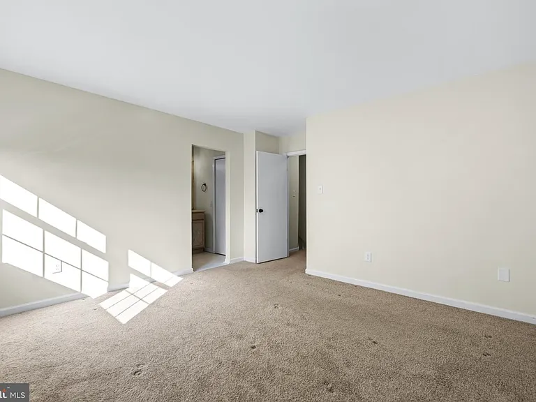 21 Sandstone Ct — Photo 18