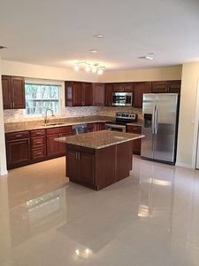 1312 Doris Dr, Sarasota, FL, 34243