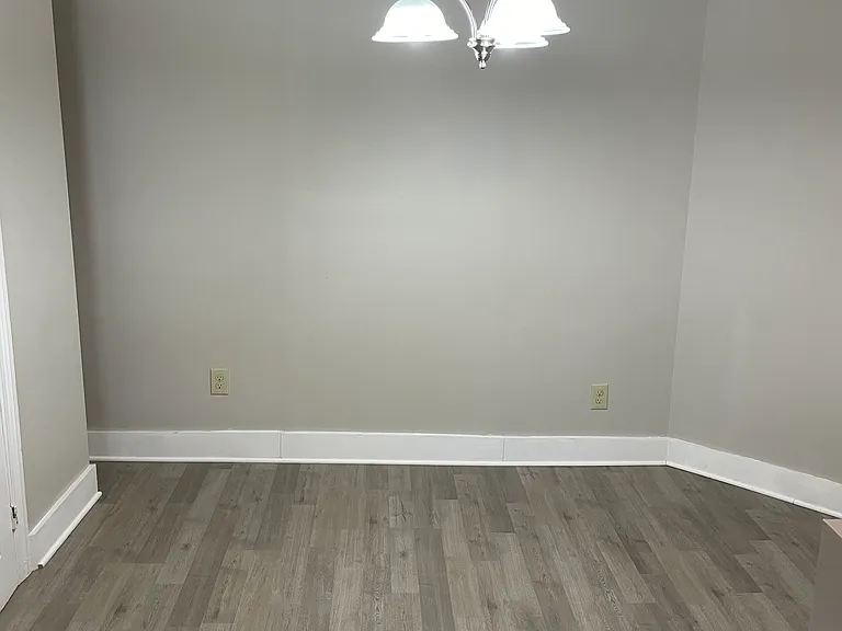 811 Ferry St #2 — Photo 8