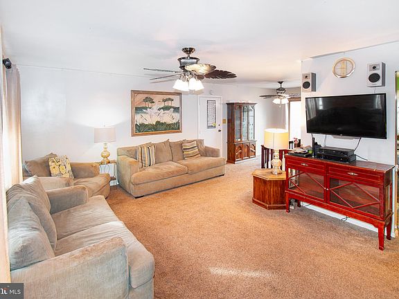 5th image of 1238 Summerfield Dr