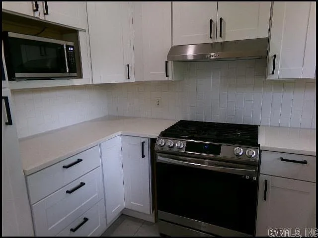 134 Sheridan Rd — Photo 7